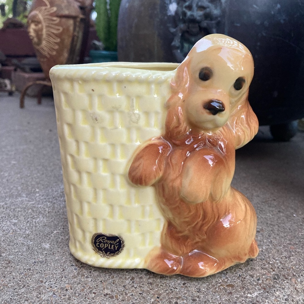 Vintage Royal Copley Brown Dog Cocker Spaniel with Basket Vase Ceramic Planter